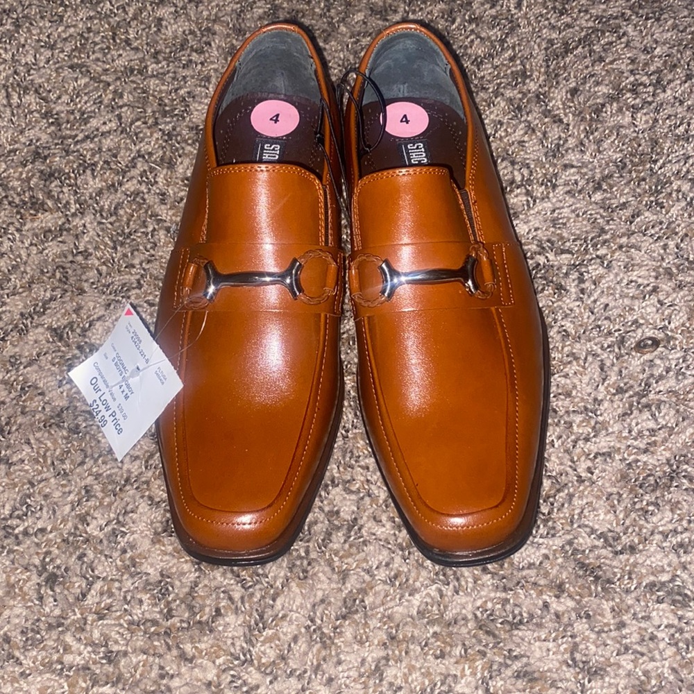 Steve Adams Size 4 Boys